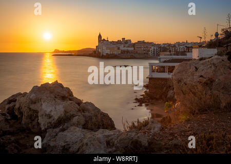 Sitges est une ville près de Barcelone en Catalogne, Espagne. Il est célèbre pour ses plages et sa vie nocturne. Banque D'Images