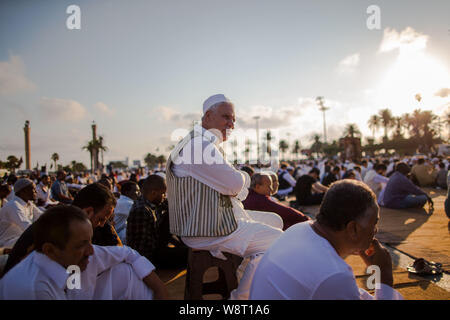 Tripoli (Libye). Août 11, 2019. Les musulmans se rassemblent pour l'Aïd al-Adha festival à Tripoli, Libye sur Aug.11, 2019. Credit : Amru Salahuddien/crédit : Xinhua Xinhua/Alamy Live News Banque D'Images