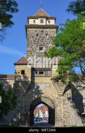 Tour de porte d'entrée de Rotenburg ob der Tauber sur l'Allemagne Banque D'Images