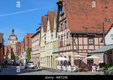 Rotenburg ob der Tauber, Allemagne - 3 juillet 2019 : la rue historique de Rotenburg ob der Tauber sur l'Allemagne Banque D'Images