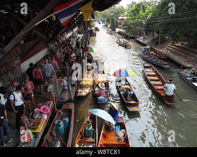 Marché flottant de Damnoen Saduak, Thailande, Asie, Banque D'Images