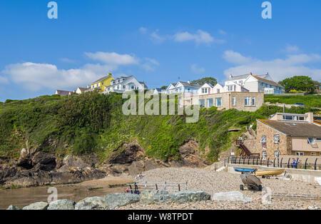 Little Haven, une station balnéaire village de Pembrokeshire sur la côte ouest du pays de Galles sous le soleil d'été Juin 24 Banque D'Images