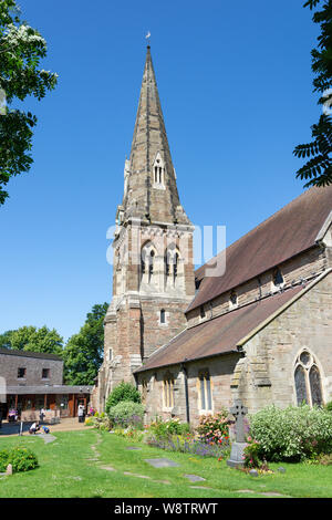 Tous les Saints l'Église et de l'installation, Vicarage Road, Kings Heath Village, Birmingham, West Midlands, England, United Kingdom Banque D'Images