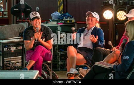 Top des golfeuses professionnelles dans Mesdames Scottish Open en podcast sur la piste de danse, le Fringe par la mer, North Berwick, East Lothian, Scotland, UK Banque D'Images