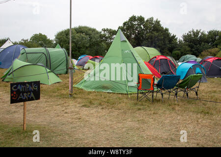 Festival au dessus de 2019. Brazier's Park, l'Oxfordshire. Banque D'Images