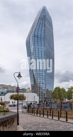 Un gratte-ciel de Blackfriars, 1-16 Blackfriars Rd, South Bank, Londres SE1 9GD. 170 mètres de haut avec 274 Tower Apartments, situé sur la rive sud de Londres Banque D'Images