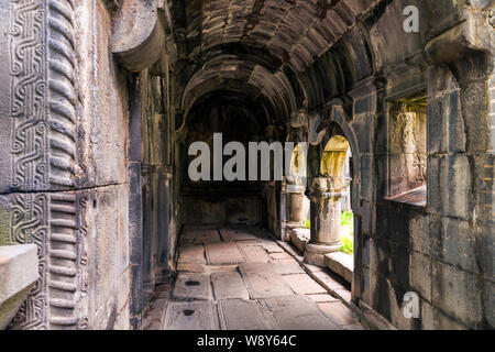 Détails architecturaux anciens du monastère de Sanahin en Arménie Banque D'Images