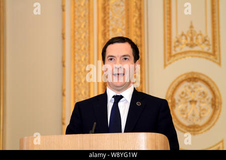 Ministre des finances britannique George Osborne parle lors de la sixième China-Britain Dialogue économique et financier à Londres, Royaume-Uni, 12 septembre 2014. Banque D'Images