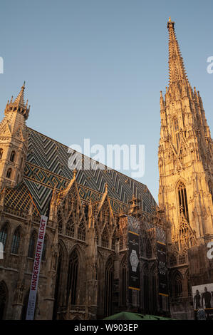 14.06.2019, Vienne, Autriche, Europe - la cathédrale Saint-Étienne, également connu sous le nom de Stephansdom à la place Stephansplatz viennois. Banque D'Images