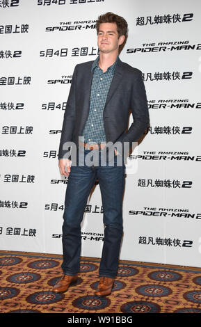 L'acteur américain Andrew Garfield pose au cours d'une conférence de presse pour son nouveau film, The Amazing Spider-Man 2, à Beijing, Chine, 25 mars 2014. Banque D'Images