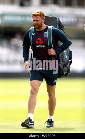 L'Angleterre Jonny Bairstow lors d'une session à filets, du seigneur de Londres. Banque D'Images