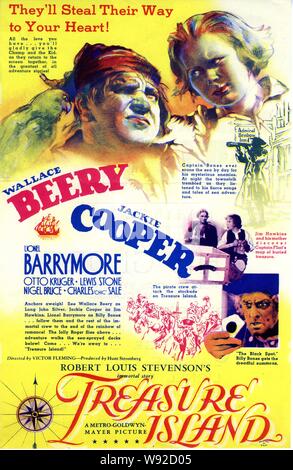 WALLACE BEERY comme Long John Silver et JACKIE COOPER comme Jim Hawkins Lionel Barrymore comme Billy Bones dans l'île au trésor 1934 directeur Victor Fleming scénario John Lee Mahin roman Robert Louis Stevenson Metro Goldwyn Mayer Banque D'Images