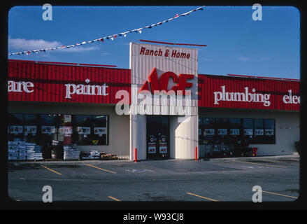 ACE Hardware, Post Falls, Idaho Banque D'Images