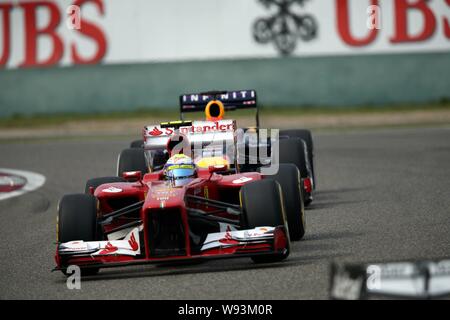 Pilote de F1 brésilien Felipe Massa, de Ferrari en compétition au cours de la séance de qualifications de la Formule 1 2013 Grand Prix de Chine à Shanghai l'Internat Banque D'Images