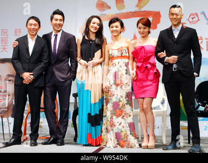 (De gauche) réalisateur Taiwanais Doze Niu, acteur Mark Chao, l'actrice Shu Qi, actrice Ivy Chan, chanteuse et actrice Amber Kuo et acteur Eddie Peng poser dur Banque D'Images