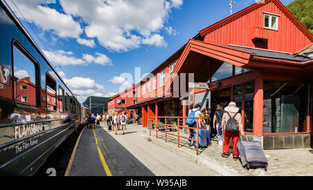 Myrdal, Sogn og Fordjane, Norvège, Scandinavie - Juillet 27, 2019 : Myrdal gare ferroviaire Flamsbana in Norway in Tysse dans l'ouest de la Norvège Banque D'Images