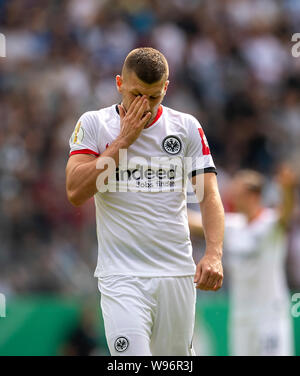 Mannheim, Deutschland. Août 11, 2019. Ante REBIC (F) Football DFB Pokal, déçu de la première ronde, Waldhof Mannheim (MA) - l'Eintracht Francfort (F), le 08/11/2019 à Mannheim (Allemagne). # #  DFL règlement interdit toute utilisation des photographies comme des séquences d'images et/ou quasi-vidéo # # #  utilisée dans le monde entier : dpa Crédit/Alamy Live News Banque D'Images