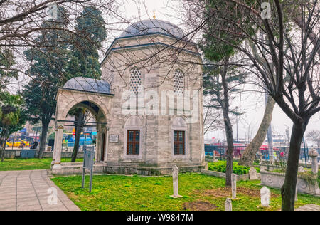 Mausolée d'Istanbul du Barbarossa Hayreddin Pasha à Besiktas Banque D'Images