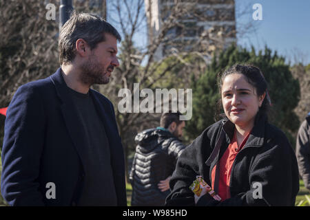 Ville de Buenos Aires, Ville de Buenos Aires, Argentine. 27 juillet, 2019. INT. WorldNews. Photo d'archive. Ville de Buenos Aires, Argentine.- Pré candidat à des législatives de la ville de Buenos Aires pour¨TODOSÂ - Frente de¨, OFELIA FERNADEZ, pré et candidat de maire de ville de Buenos Aires, MATIAS LAMMENS.OFELIA FERNANDEZ est de 19 ans ; si elle gagne elle sera la plus jeune des deputie en Amérique latine. Credit : Julieta Ferrario/ZUMA/Alamy Fil Live News Banque D'Images