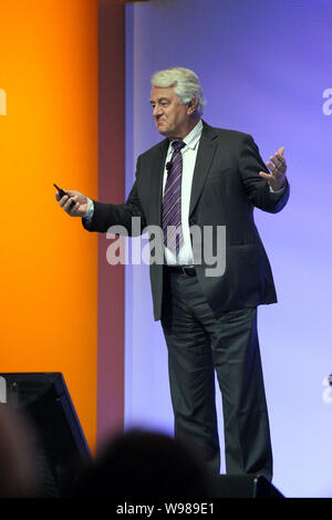 Co-fondateur de SAP, Hasso Plattner prononce un discours à la Chine SAPPHIRE NOW  + SAP TechEd à Beijing Beijing, Chine, 15 novembre 2011. Germanys SAP AG va Banque D'Images