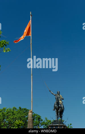 Chatrapati Shivaji King statue à Pratapgad, Maharashtra, Inde. Banque D'Images