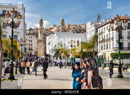 L'Algérie, Alger, Alger casbah, mosquée Ketchoua Djemaa, Place des Martyrs Banque D'Images