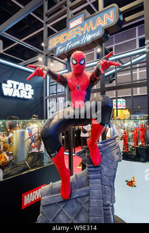 30 juillet 2019, Hong Kong, Chine : Marvel film toile affichage avec Spider-man réplique sur l'Ani-Com & Jeux HK événement d'exposition de Hong Kong..ACGHK est la plate-forme idéale pour les ventes et les possibilités d'affaires dans la grande vague de l'industrie créative & digital entertainment le développement. Comme le carnaval d'été les plus populaires à Hong Kong. (Crédit Image : © Daniel Fung/SOPA des images à l'aide de Zuma sur le fil) Banque D'Images