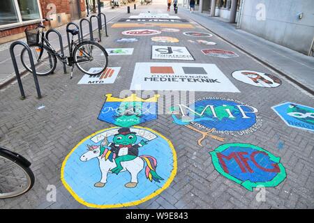 NORRKOPING, Suède - 25 août 2018 : Linkoping University Campus brandback Markesbacken (peintures) à Norrkoping, Suède. Banque D'Images