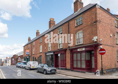 Rangée de Boutiques dans Loveday Street à Birmingham's Canon historique quart à Aston, Birmingham, UK Banque D'Images