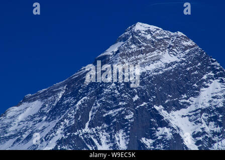L'image de fichier en date du 24/09/2007 du sommet de l'Everest au Népal. Le 29 mai est la date anniversaire de la première ascension de la montagne par un British Banque D'Images