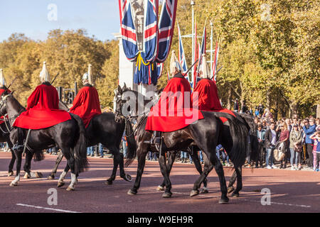 La vie de Queen's Guard dans le Mall, Londres. Banque D'Images