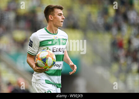 Karol Fila de Pagan Gdansk vu en action au cours de la PKO Ekstraklasa match de championnat entre Pagan Gdansk et Jagiellonia Bialystok.(score final ; Pagan Gdansk 1:1 Jagiellonia Bialystok). Banque D'Images