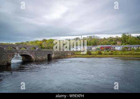 Vieux ponts de pierre à Newport, Mayo, Irlande Banque D'Images