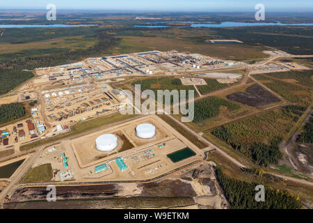 Photo aérienne de Cenovus Christina Lake près de Conklin dans les sables bitumineux de l'Alberta. Banque D'Images