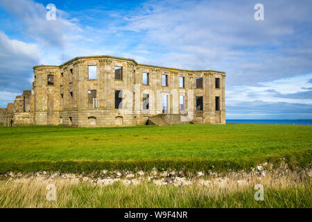 Temple près de Mussenden, Castlerock Co Derry, Irlande du Nord Banque D'Images