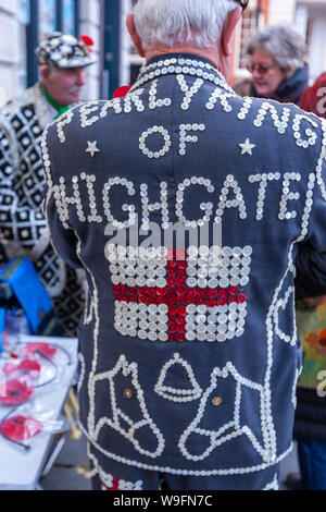 Pearly Kings and Queens, connu comme pearlies, à Covent Garden, London, England, UK Banque D'Images