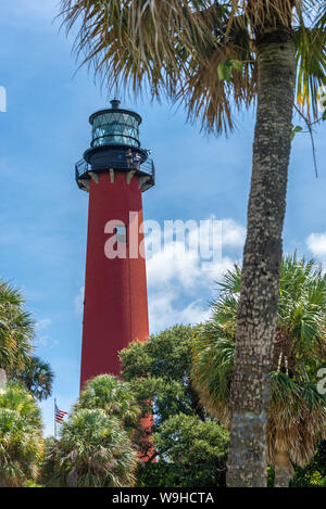 Jupiter Inlet Lighthouse, qui a ouvert ses portes en 1860, à Jupiter Inlet sur la côte atlantique dans le comté de Palm Beach à Jupiter, en Floride. (USA) Banque D'Images