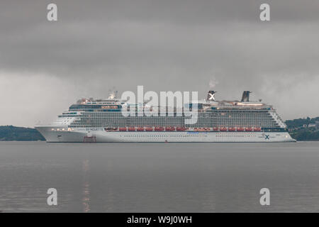 Cobh, Cork, Irlande. 14 août, 2019. Bateau de croisière Celebrity Silhouette arrive au port de Cork pour un jour visite de Cobh, dans le comté de Cork, Irlande. Crédit ; David Creedon / Alamy Live News Banque D'Images