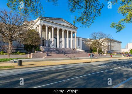 Vue de la National Gallery of Art sur le National Mall au printemps, Washington D.C., Etats-Unis d'Amérique, Amérique du Nord Banque D'Images
