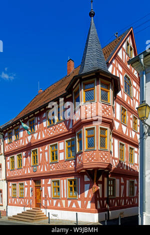 Altes Fachwerkhaus von 1606, Rathaus Banque D'Images