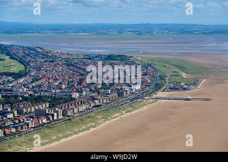 Une vue aérienne de Lytham St Annes, Fylde Coast, North West England, UK Banque D'Images