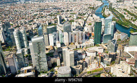 Vue aérienne du quartier financier, la Defense, Paris, France, Europe Banque D'Images