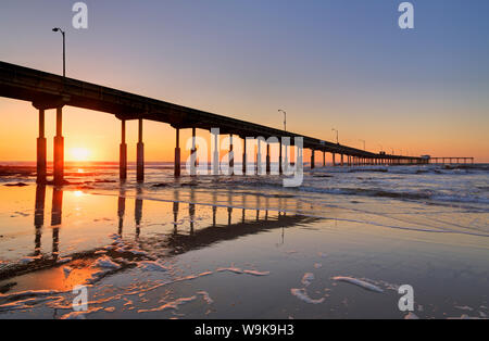 Ocean Beach Pier, San Diego, Californie, États-Unis d'Amérique, Amérique du Nord Banque D'Images