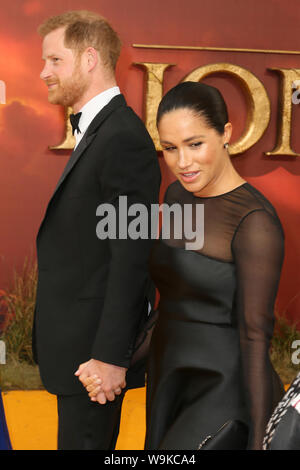 La première européenne de 'Le Roi Lion' qui s'est tenue à l'odéon Luxe, Leicester Square - Arrivées comprend : Meghan, duchesse de Sussex, Meghan Markle, S.A.R. le duc de Harry, Sussex, où : Londres, Royaume-Uni Quand : 14 juillet 2019 Photo : Mario Mitsis/WENN.com Banque D'Images