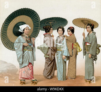 [ 1880 - Japon la femme japonaise en kimono avec des parasols ] - Cinq femmes japonaises en kimono holding parasols. Lithographie du livre 'Le costume historique', par l'illustrateur Français Auguste Racinet (1825-1893). Il a été publié par l'éditeur Paris Firmin-Didot et Cie en 1888. 19e siècle vintage lithographie. Banque D'Images