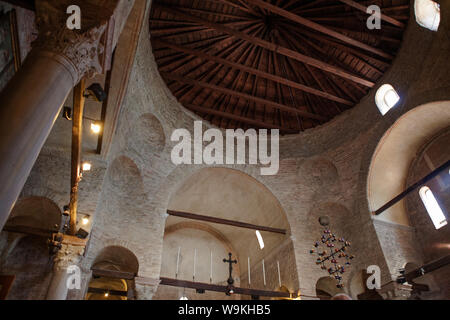 L'intérieur de la Chiesa di Santa Fosca, Torcello, Veneto, Italie Banque D'Images