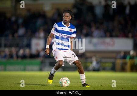 «Ejaria Oviemuno vidéo (en prêt) de Liverpool FC au cours de la lecture de Carabao Cup 1er tour match entre Wycombe Wanderers et Lecture à Adams Pa Banque D'Images