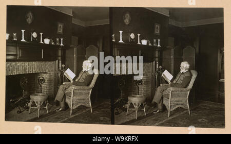 Andrew Carnegie dans son chalet, à proximité de golf Le golf links, Westchester Co., N.Y. Banque D'Images