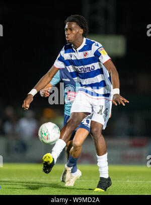 «Ejaria Oviemuno vidéo (en prêt) de Liverpool FC au cours de la lecture de Carabao Cup 1er tour match entre Wycombe Wanderers et Lecture à Adams Pa Banque D'Images