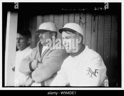 Arlie Latham premier plan ; Wilbert Robinson, New York NL (baseball) Banque D'Images